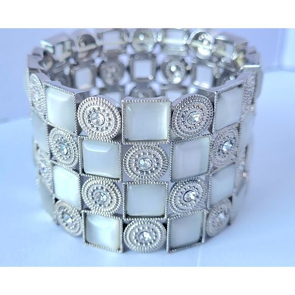 Lot of 5 Silver Bracelets - Monet - Kendall & James - Chicos   ++ - Picture 6 of 9